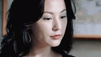女人什么时候才会咬嘴唇？想要洗面奶的动态图