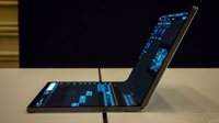 Intel展示折叠屏概念笔记本 沉浸体验、全是屏幕！