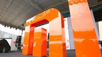 小米发布4.5亿股权员工激励计划 人均奖金27.3万元