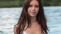 修长美腿翘臀瞩目 俘获心理和生理的乌克兰正妹