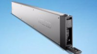 Intel发布全新15.3TB SSD：身形修长 售价或超3万元