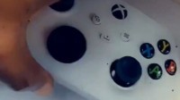 Xbox次世代手柄实拍视频曝光 上手试用展示扳机键