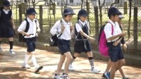日本要给中小学生免费配电脑：缩小地区间教育差距