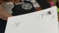 更多疑似PS5照片泄露 展示底座、被拆下的侧板等