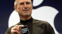 苹果分析师：iPhone活跃用户已超过10亿  