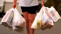 元旦起上海超市禁止提供塑料袋 付钱也不行