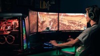 性能遇上光污染 迪兰6800XT打造ARGB主机