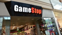 GameStop股价飙升至每股159美元 大量投资者加盟