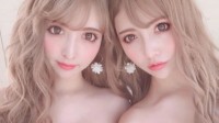 号称日本最美“整容双胞胎” 公开整容前照片自嘲黑历史
