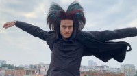“杀马特创始人”在豆瓣晒新发型 神评：现在秃了