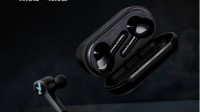 无感延迟游戏体验 雷柏VM700S蓝牙TWS背光游戏耳机