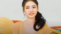 韩国AI女团吓坏网友 唱跳MV首播被称为最恐怖女偶像