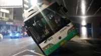 武汉公交车要是放开跑 就是一部《速度与激情》