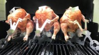 外网热卖重机车型烤鸡架 你从未见过如此酷炫的鸡！