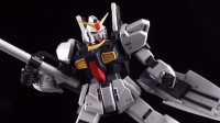完美变形! 20年前的精妙设计! 万代PG Z高达介绍!