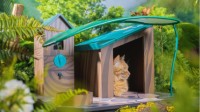 《部落冲突》联名小佩宠物共筑“流浪英雄小屋”
