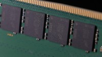 国内大厂曝光DDR5内存条：4800MHz、美光颗粒