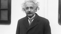 爱因斯坦手稿估价300万欧元 记录着相对论关键阶段