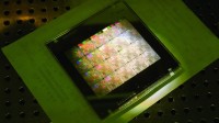 Intel发布第三季财报：净利同比增长60%