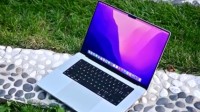 新款Macbook Pro正式开售：刘海屏设计 14999元起