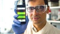 科学家研究用尿液发电 开发新的清洁能源燃料电池
