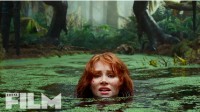 《侏罗纪世界3：统治》新剧照：女主遭遇巨大危机