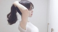 你一定没这个角度偷看过女生 上虽平但下大的囧图