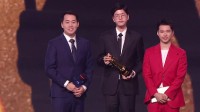 EDG.Jiejie获年度最受欢迎选手 Viper获最佳外援