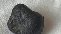 上千人赴河南寻陨石 专家：找到一颗有黄豆大小