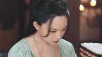 热裤做瑜伽更方便么？没钱不混娱乐圈的动态图