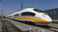 中国高铁运营里程突破4万公里 可绕赤道一圈