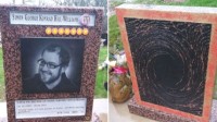 国外老父亲为儿子打造“游戏王墓碑” 支持他生前的爱好