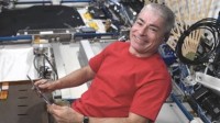 NASA宇航员打破美国太空飞行纪录 连续在轨355天
