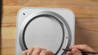 M1 Ultra芯片真容揭晓 苹果Mac Studio首拆来了