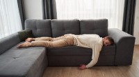 超7成青年网民反对躺平 相信努力有用