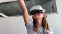 科学家给VR增加嘴部触觉 能感受亲吻或蜘蛛在嘴里爬