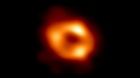 银河系中心黑洞首张照片发布：人马座A*！