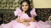 印度19岁女孩外形如6岁儿童 因身患罕见绝症
