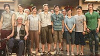 易烊千玺《奇迹笨小孩》宣布延长上映 票房已破13亿