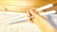 日本推出“电竞筷子” 自带发光RGB仿佛手拿迷你光剑