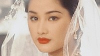 三十年前的模特审美水平 不知怎么过审的动态图