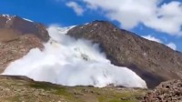 网友直面吉尔吉斯坦天山雪崩：最后一秒躲入巨石后