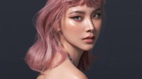泰国女星“小水”平采娜杂志写真 魅惑粉发别样美丽