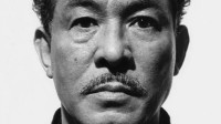 日本时尚设计师三宅一生于5日因癌症去世 享年84岁