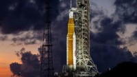 NASA登月火箭发射宣告推迟至9月 因燃料泄漏