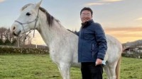 90后小伙骑马从欧洲回中国老家:还要一年半才能到家
