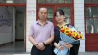 02年女生成全校最小博士生 网友：20我大学都没毕业