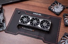狙击RTX 40系显卡 AMD卡皇6900XT再降价！
