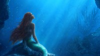 真人《小美人鱼》新海报：爱丽儿向往深海之上的世界