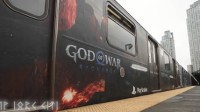 《战神：诸神黄昏》主题地铁宣传片 坐地铁前往九界